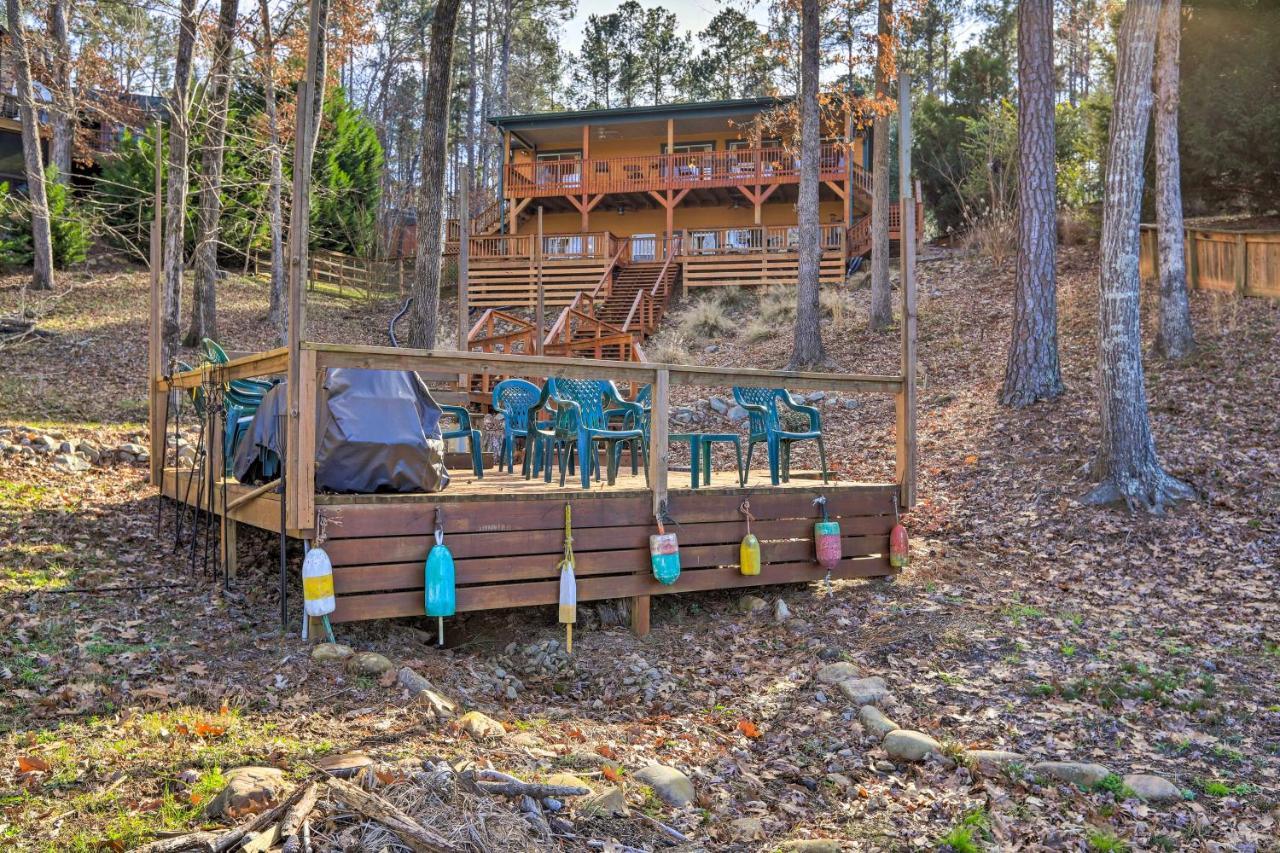 Lakefront Sparta Cottage With Decks And Boat Dock Zewnętrze zdjęcie
